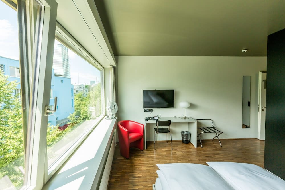 Dasbreitehotel am Rhein 2