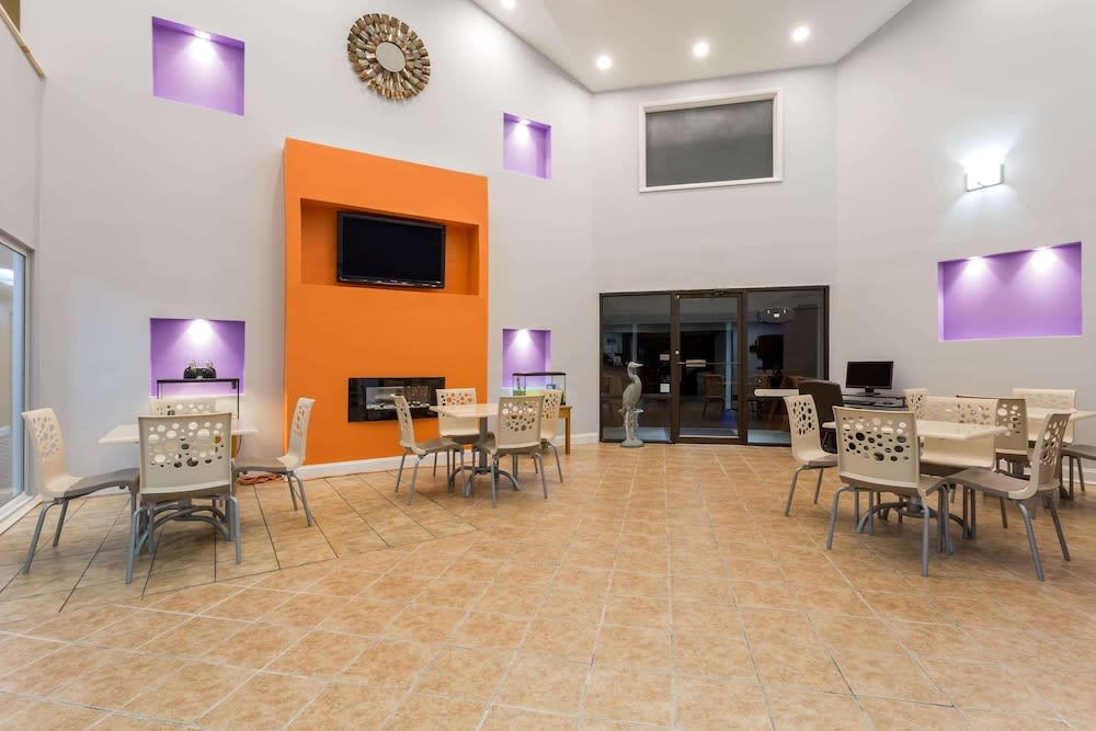 Days Inn by Wyndham Chincoteague Island 2