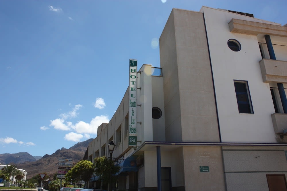 Hotel Puerto de Las Nieves 1