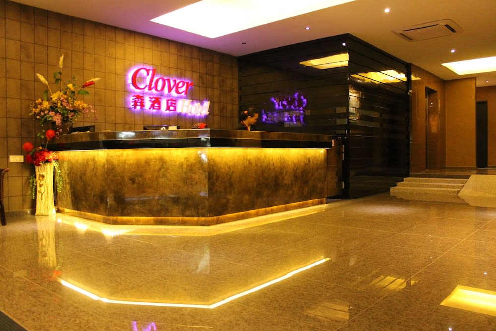Clover Hotel 2