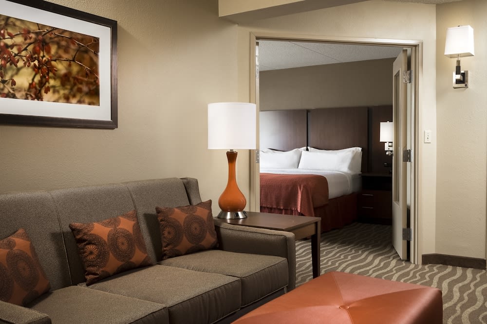 Holiday Inn & Suites DES MOINES-NORTHWEST by IHG 2