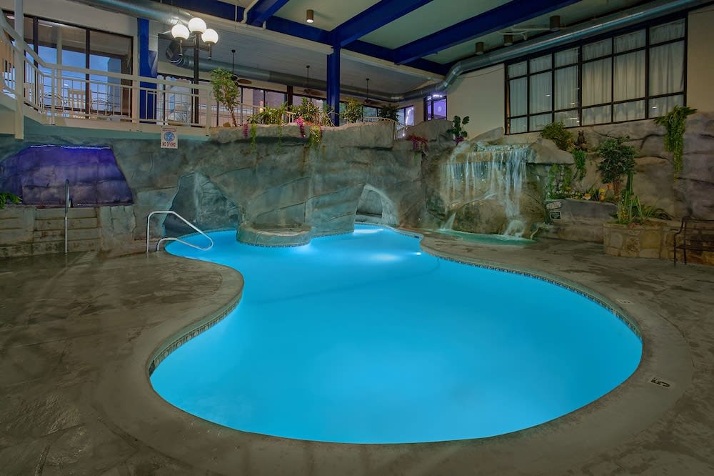 Sidney James Mountain Lodge 1
