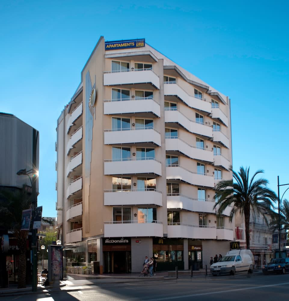 Apartments Lloret Sun 1