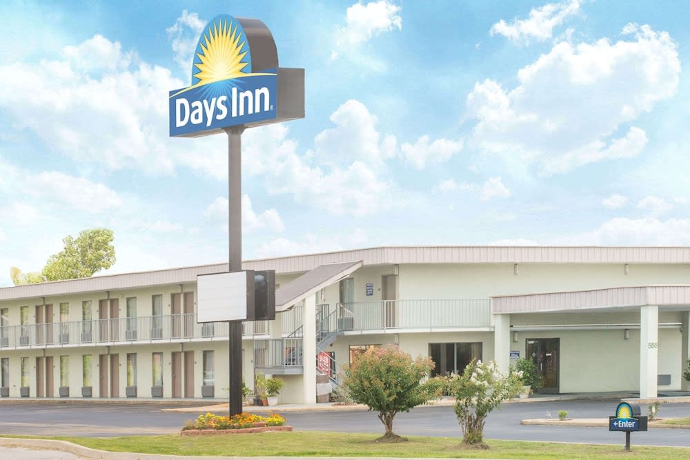 Days Inn by Wyndham Ripley 1