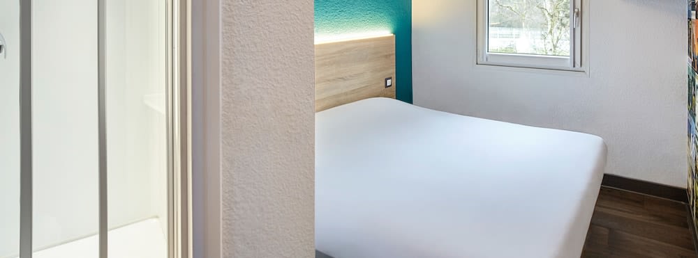 hotelF1 Lille Metropole 1