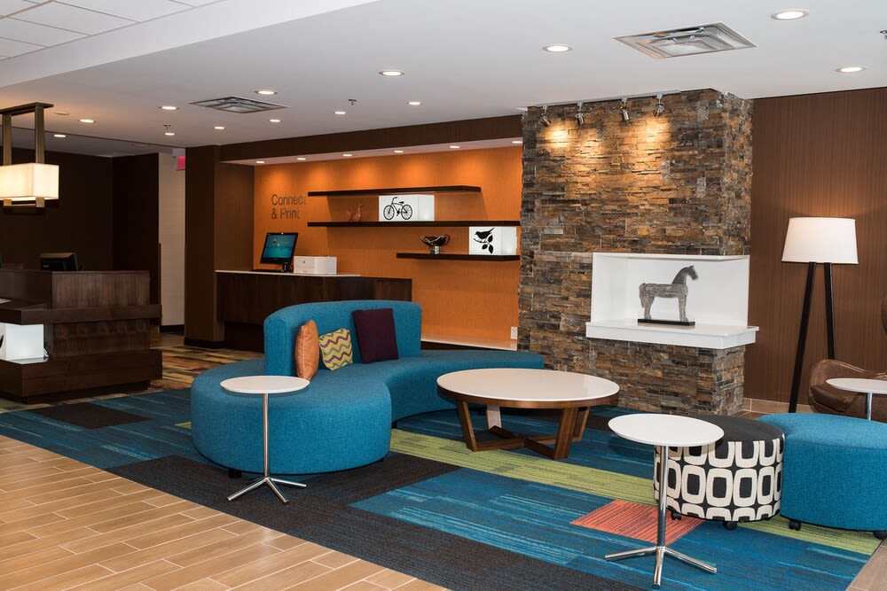 Fairfield Inn & Suites by Marriott Edmonton North 4
