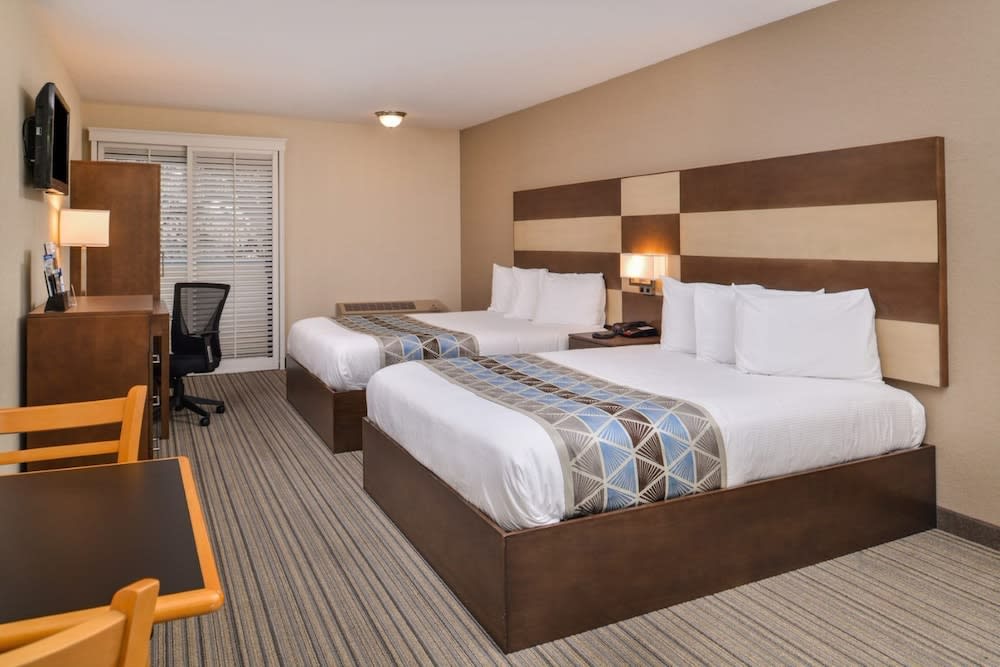 Good Living Inn 1