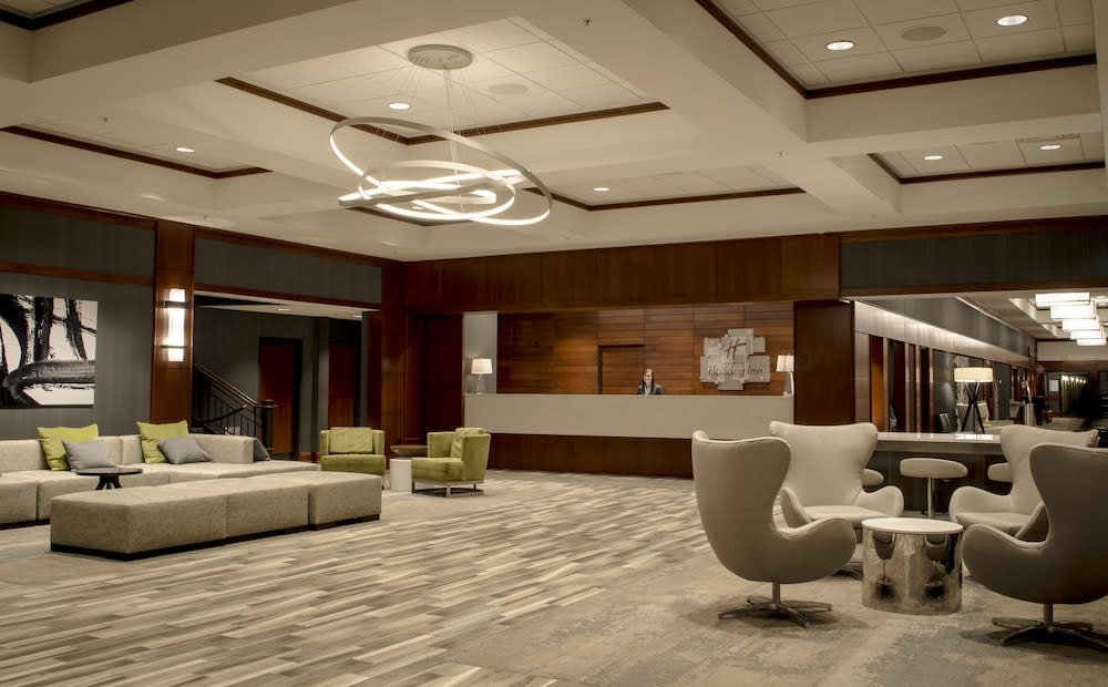 Holiday Inn FARGO by IHG 2
