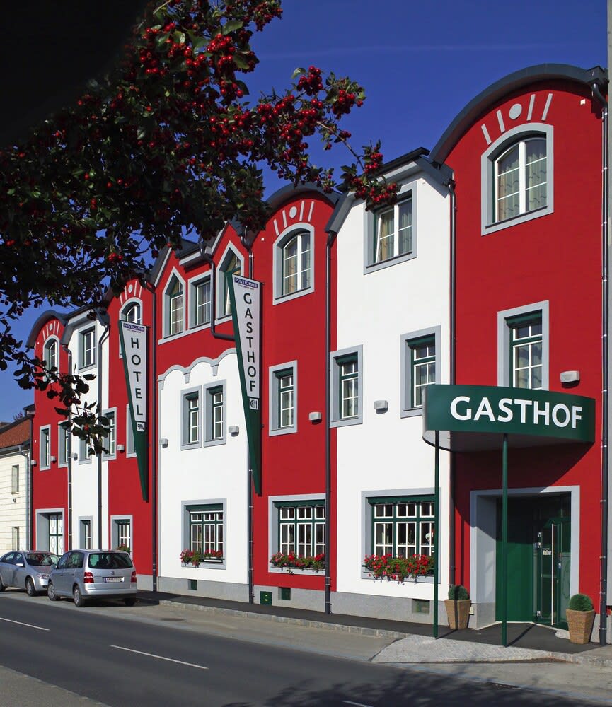 Hotel Restaurant Wallner I contactless check-in 1