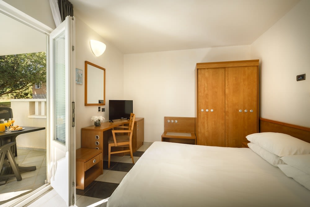 Maistra Select Amarin Resort 3