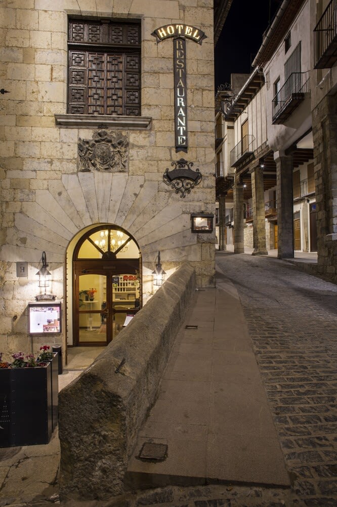 Hotel Cardenal Ram 1