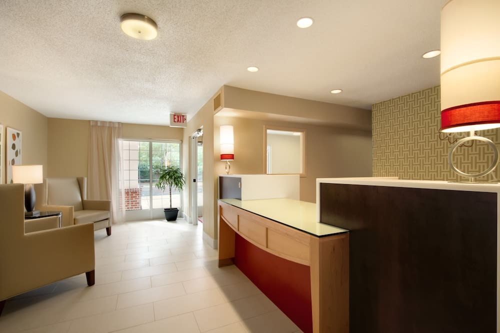 MainStay Suites Greensboro 2