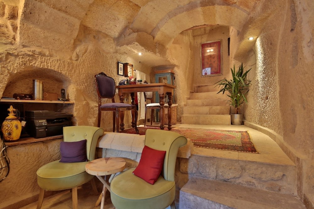 Elaa Cave Hotel 2