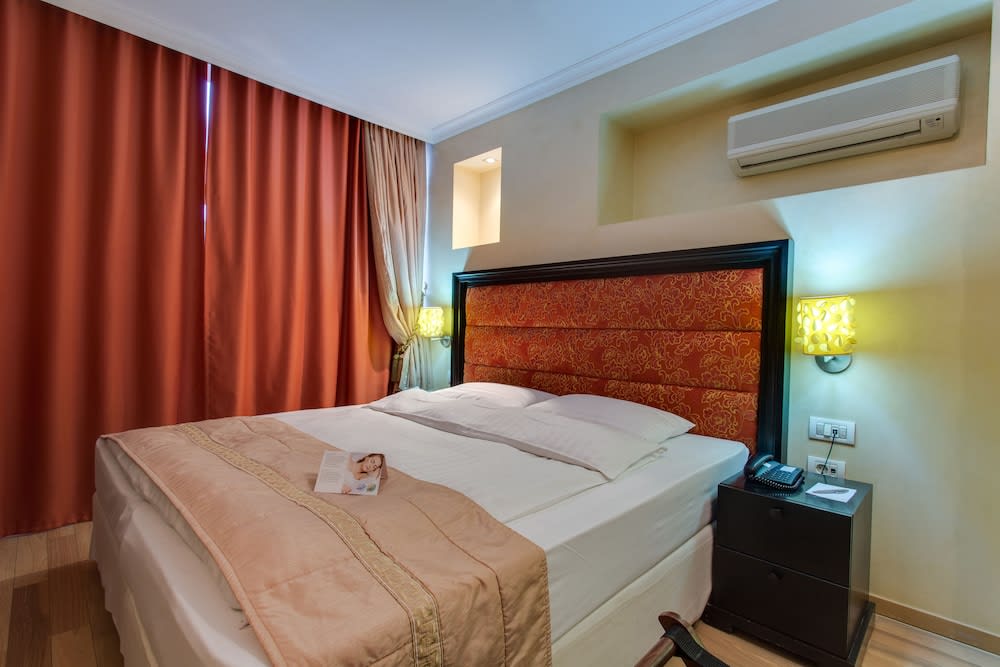 MOXA Bucharest Boutique Hotel 5
