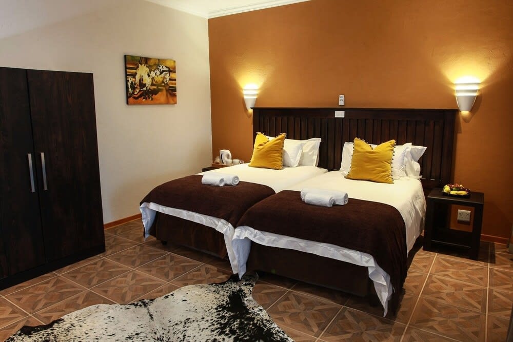 Woodlands Guest House 2