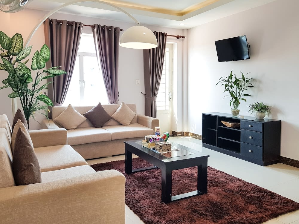 La Belle Residence 1