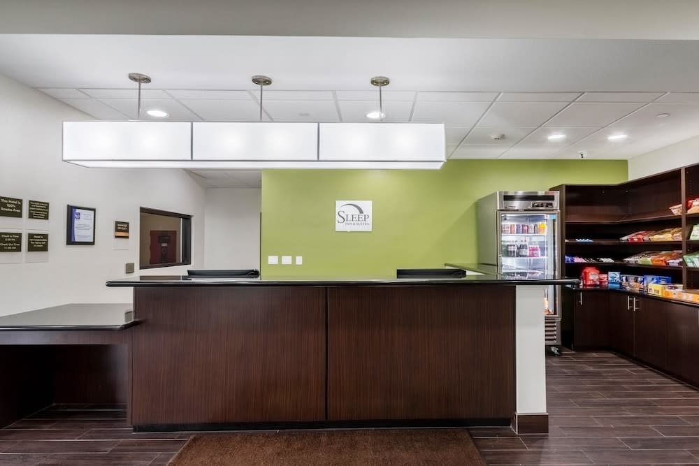 Sleep Inn & Suites College Station near University 2