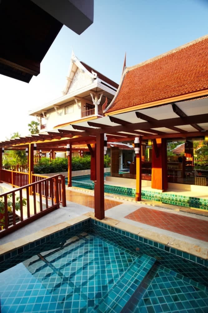 Samui Buri Beach Resort 4