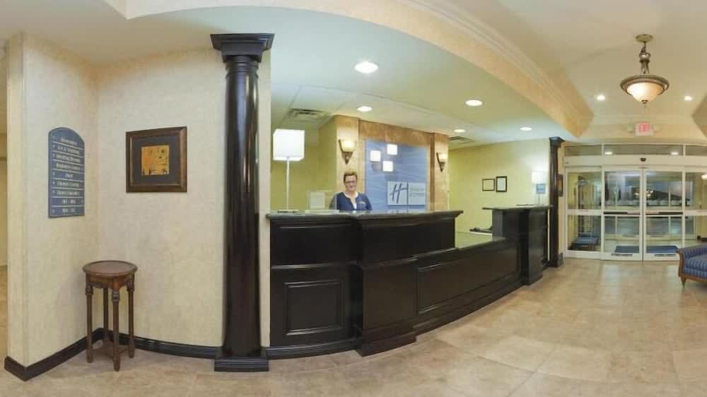 Holiday Inn Express & Suites FRANKFORT by IHG 2