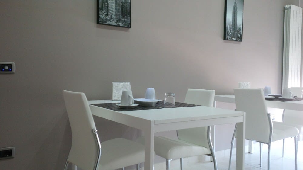 Brain Rooms & Suite 2
