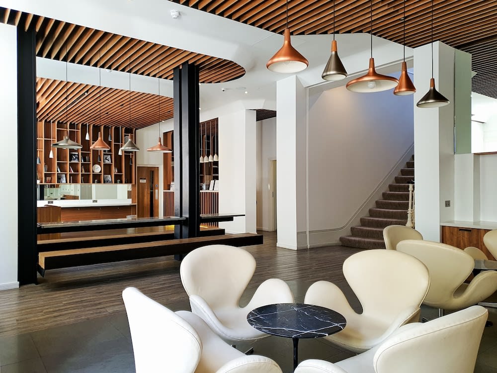 Mowbray Court Hotel 5