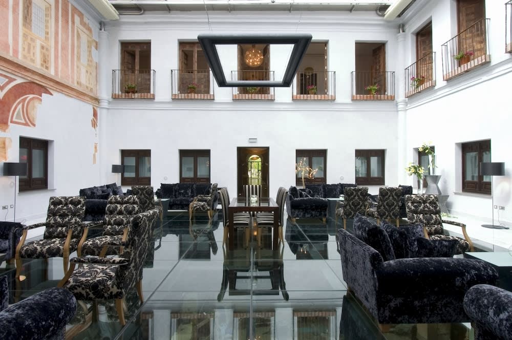Hospes Palacio del Bailio, a Member of Design Hotels 4