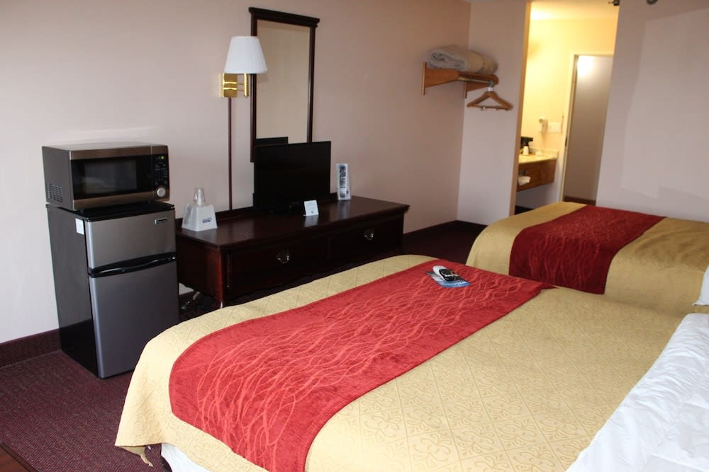 Super 8 by Wyndham Chenoa 4