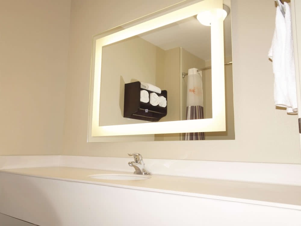 La Quinta by Wyndham Corpus Christi Northwest 4