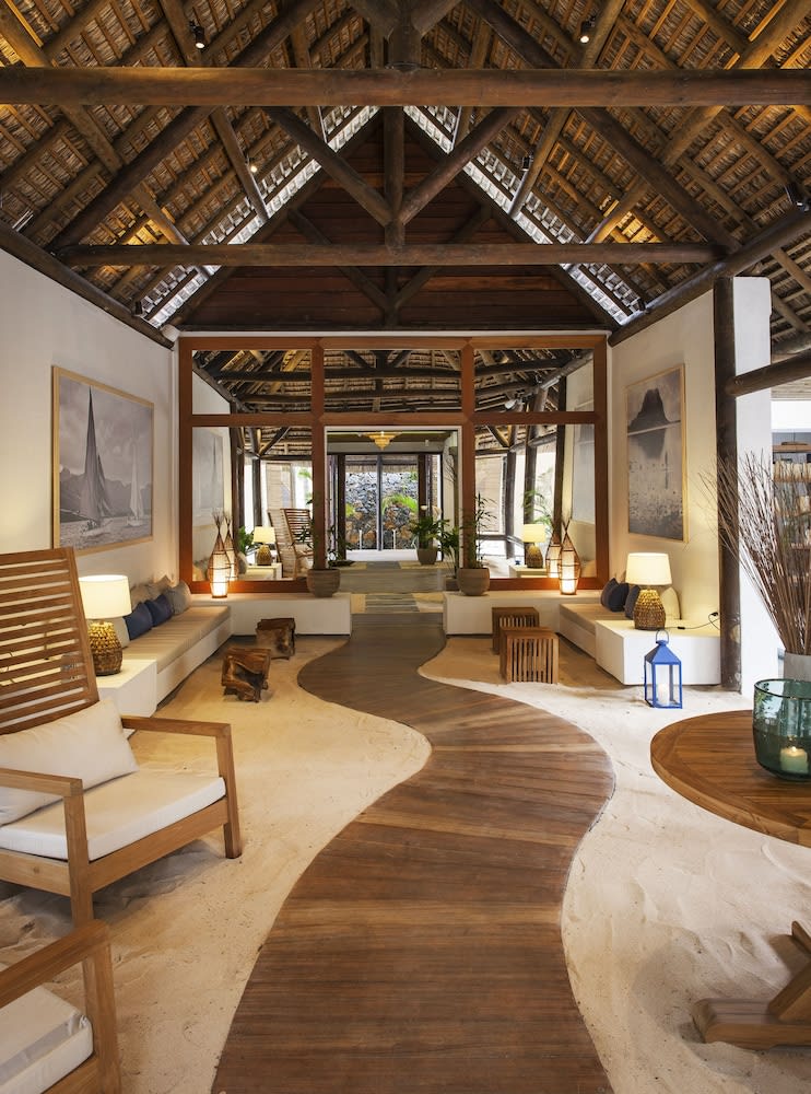 Veranda Pointe Aux Biches Hotel & Spa 2