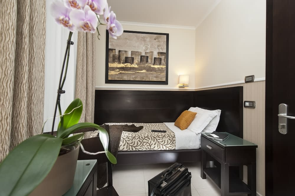 Yes Hotel Boutique Rome 5