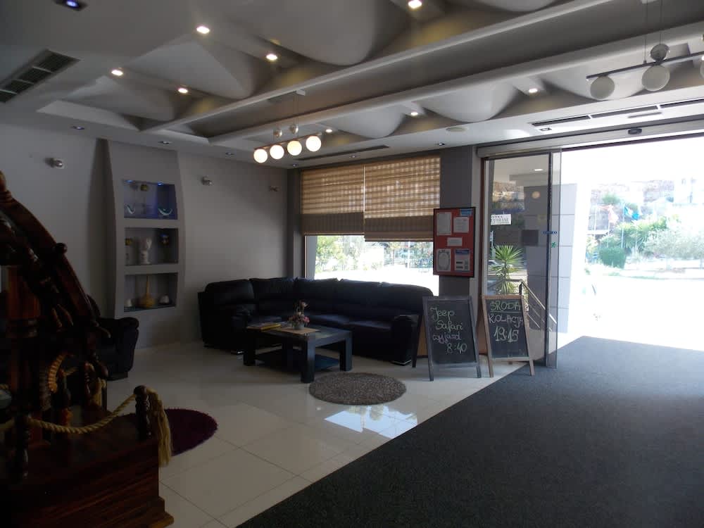 Hotel Mediterrane 2