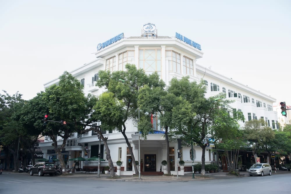 Hoa Binh Hotel 1