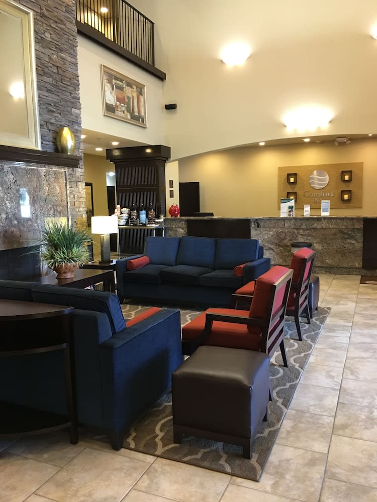 Comfort Inn Bentonville - Crystal Bridges 3