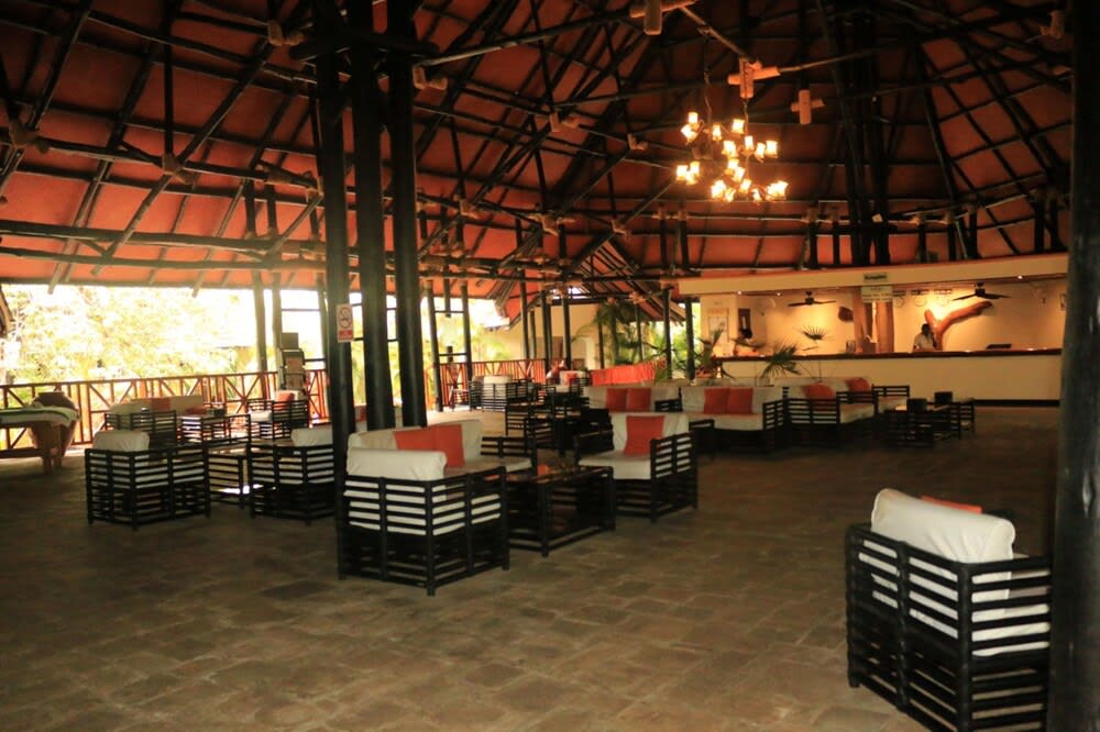 Diani Reef Beach Resort & Spa - Your Beachfront Bliss Awaits 3