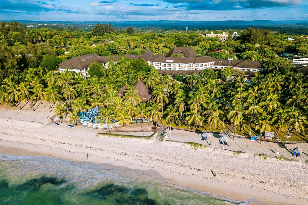 Diani Reef Beach Resort & Spa - Your Beachfront Bliss Awaits 1