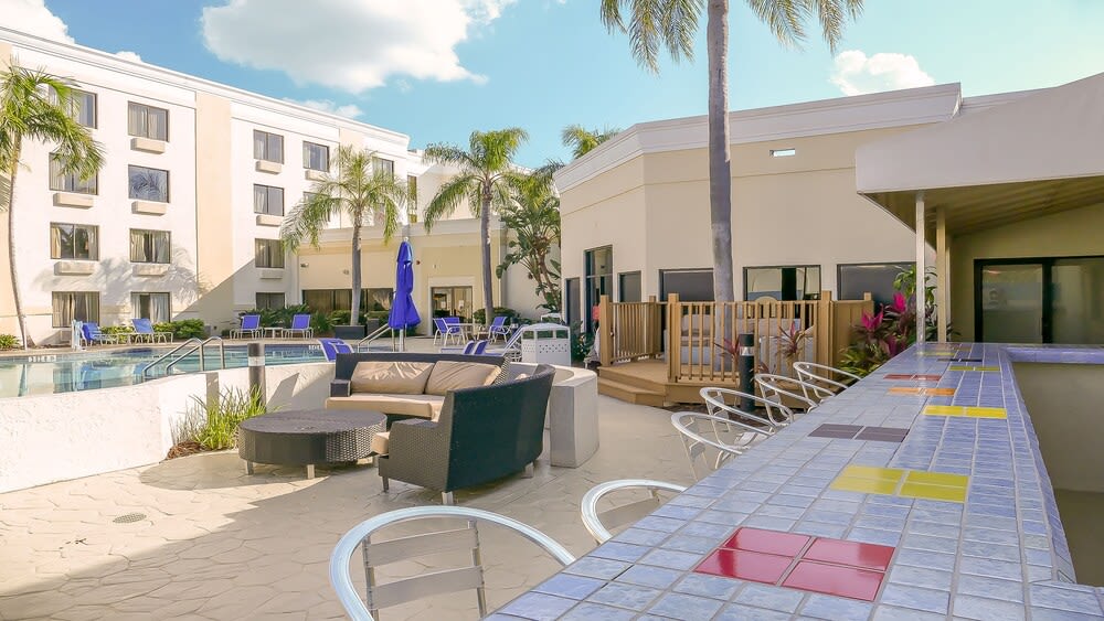 Holiday Inn FORT MYERS - DOWNTOWN AREA by IHG 1
