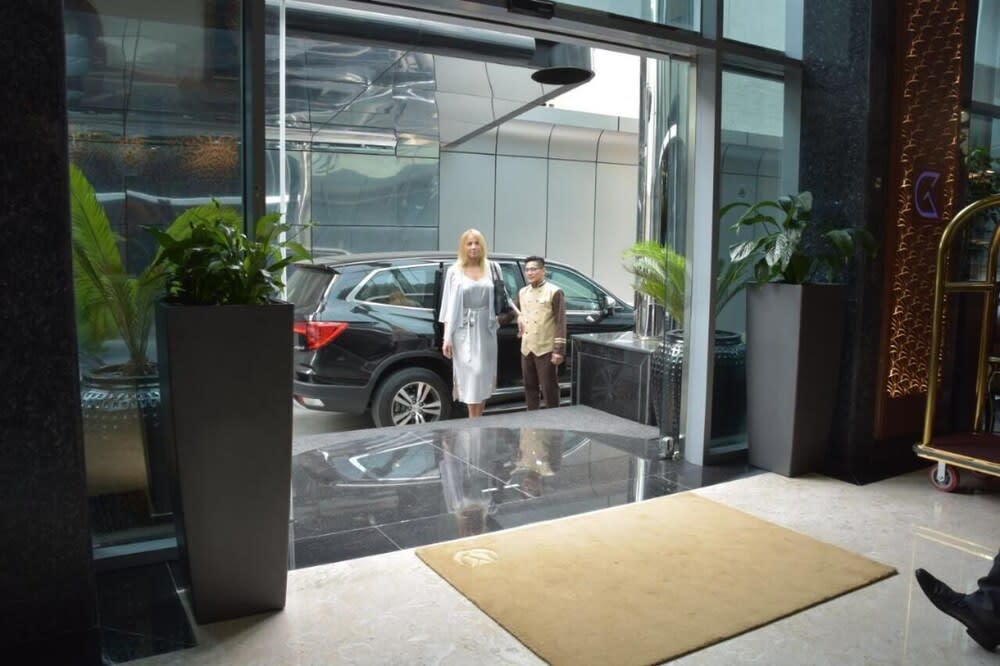 Golden Tulip Headington 4