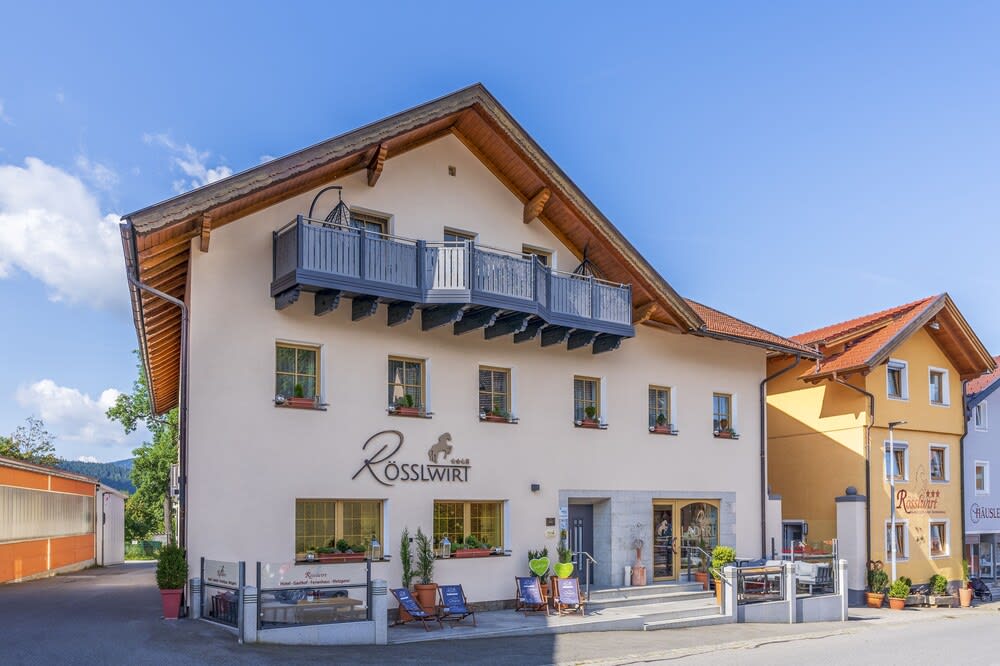 Wander und Aktiv Hotel Rösslwirt 1