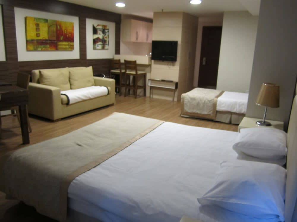 Derpa Suite Hotel 4