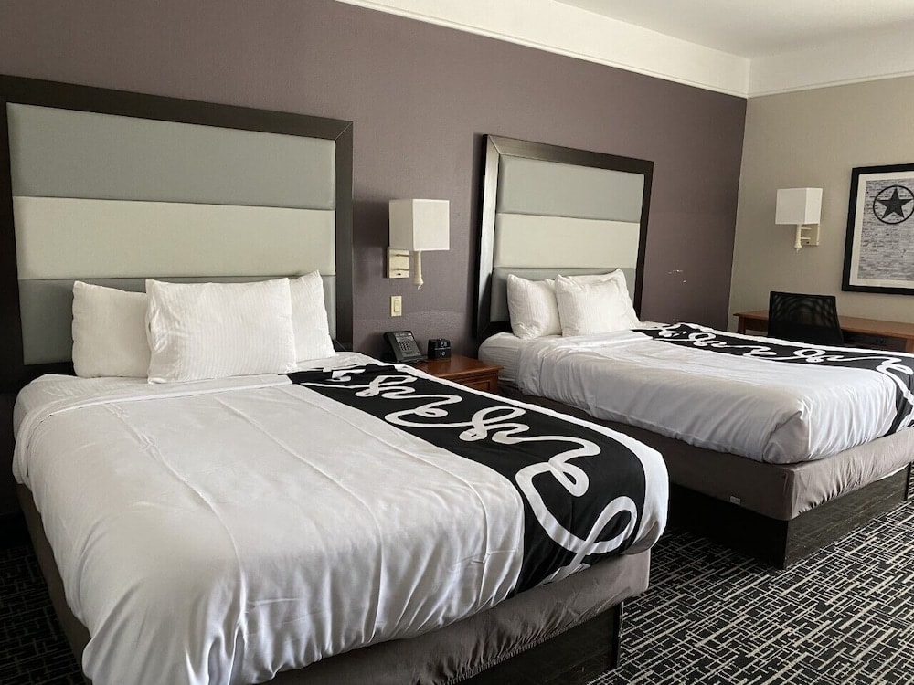 Quality Inn and Suites 2