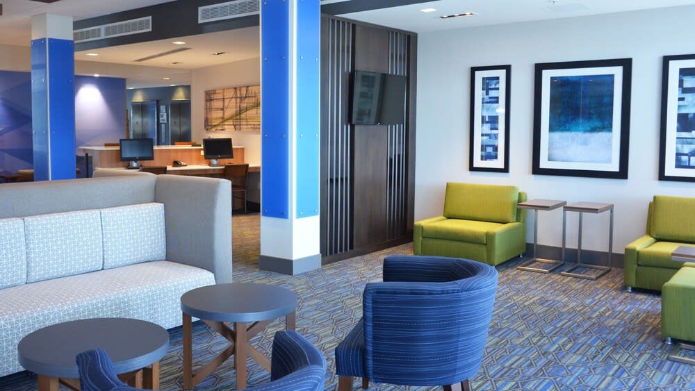 Holiday Inn Express & Suites JACKSONVILLE W - I295 AND I10 by IHG 4