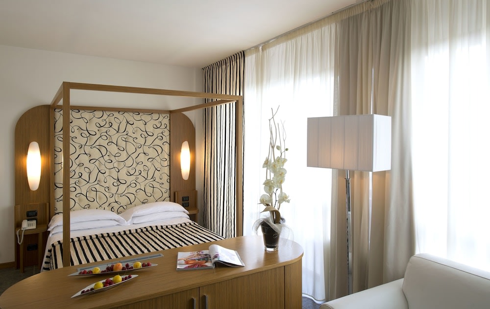 Grand Hotel Admiral Palace 5