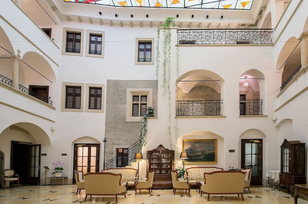 Arcadia Boutique Hotel 4