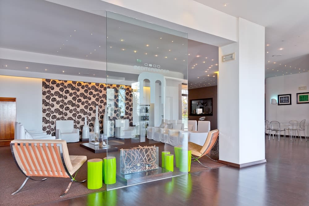 Mediterranea Hotel & Convention Center 2