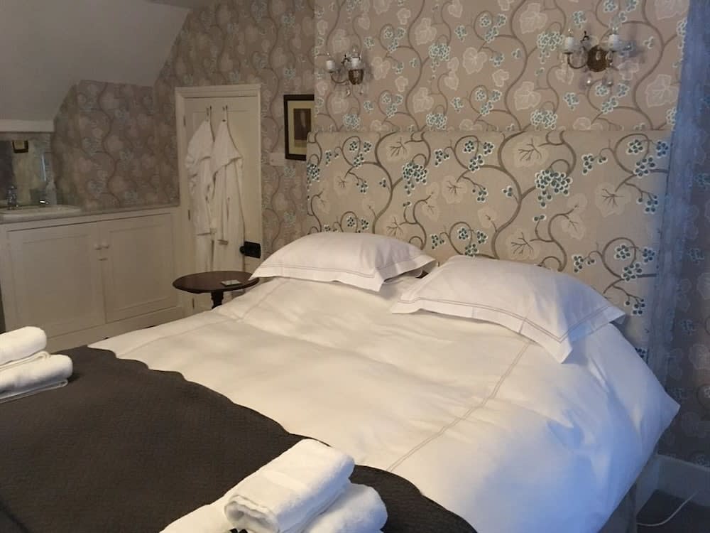 Clare Cottage 2