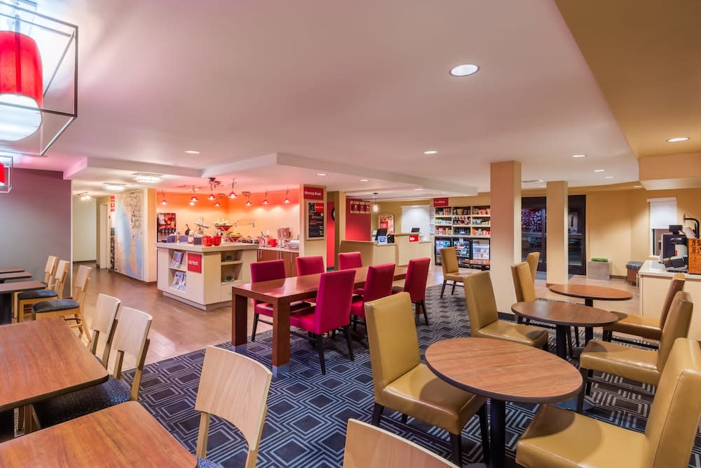 TownePlace Suites by Marriott Charleston-West Ashley 2