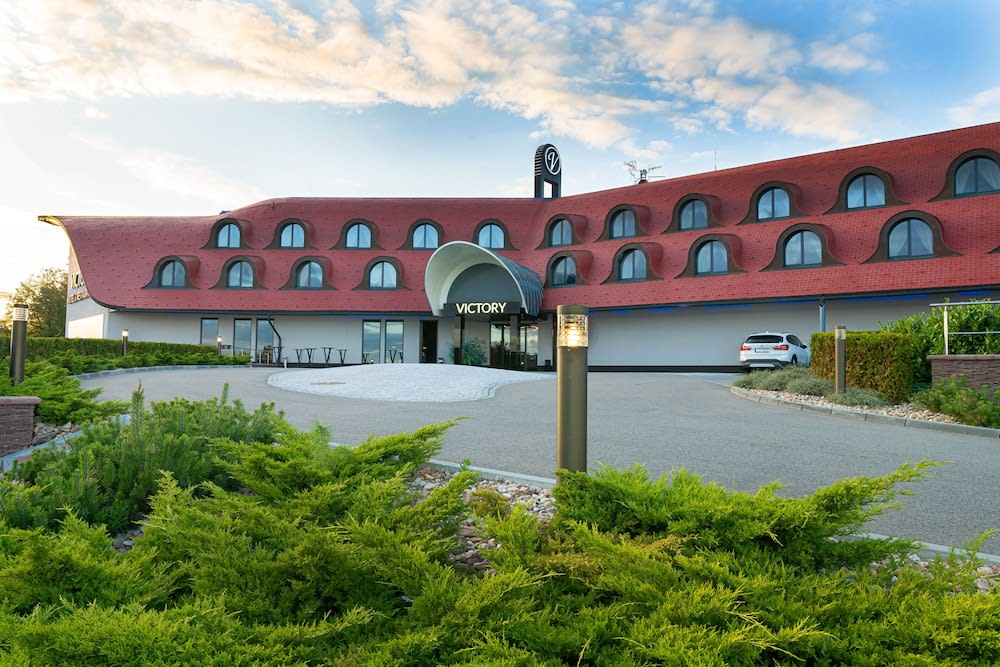 Hotel Victory 1