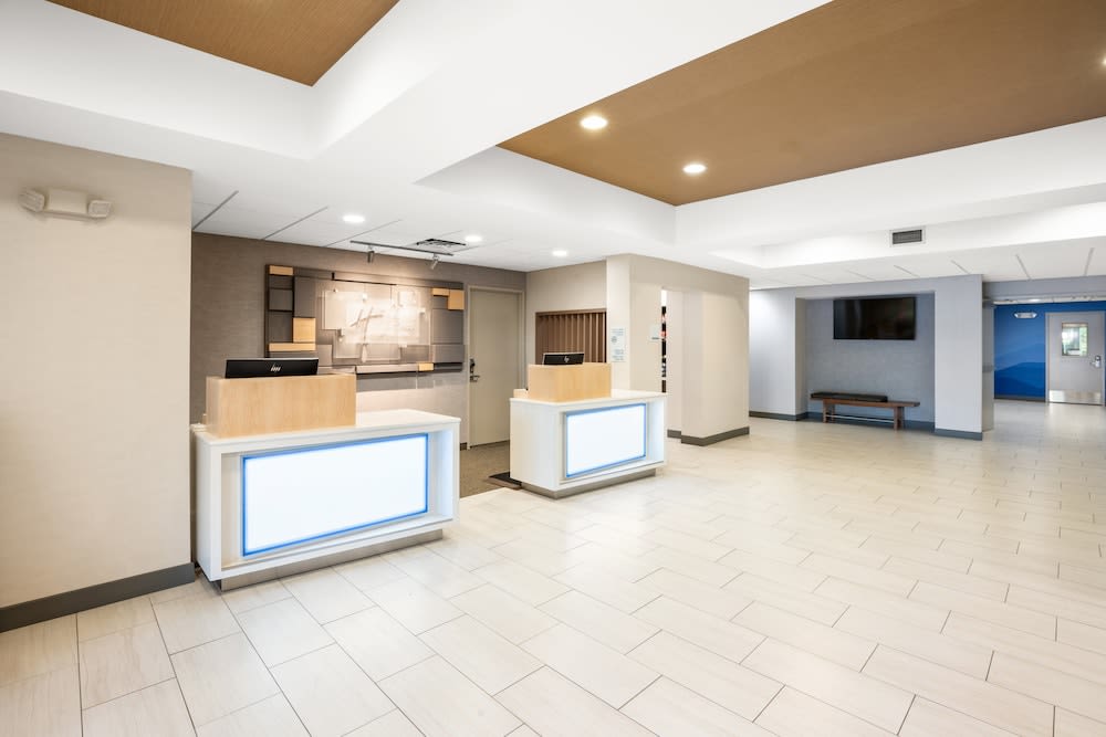 Holiday Inn Express & Suites MARYSVILLE by IHG 2