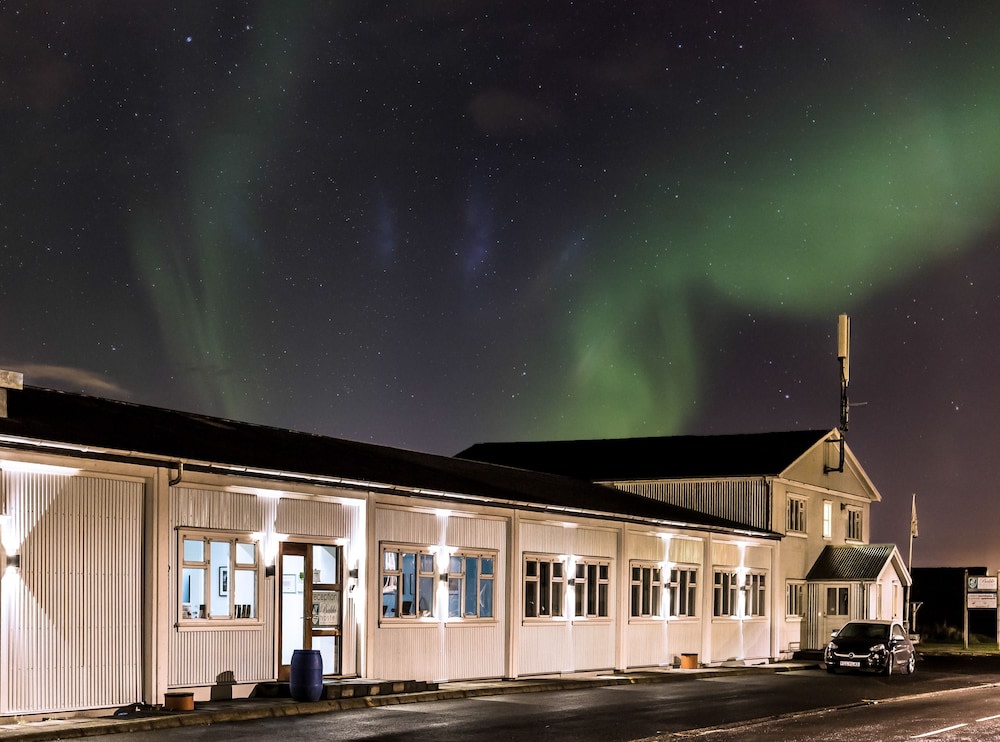 Bakki Apartments & Hostel 1