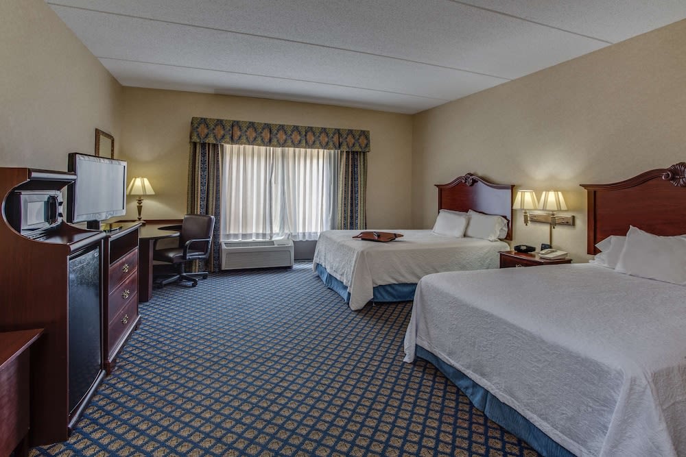 Hampton Inn Clearfield 5